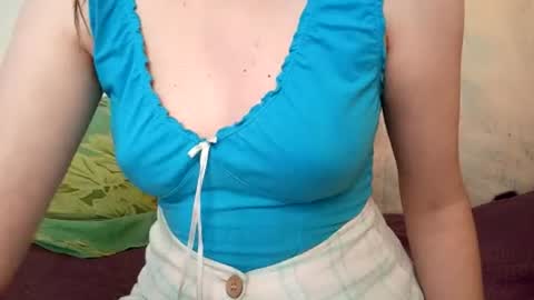 Kittie Creme online show from July 6, 2026, 10:56 am