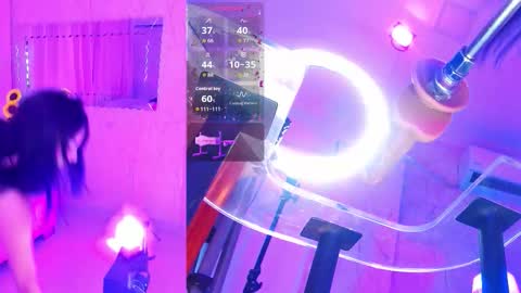 Snapshot of kittieeva chatting on December 2, 2025, 8:26 pm Eva online show from December 2, 2025, 8:26 pm