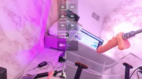 Kittie  online show from January 10, 2026, 4:58 am