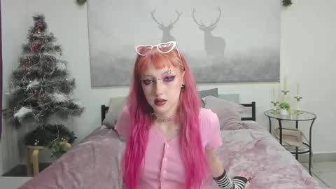 Snapshot of kitttywhisper chatting on February 11, 2026, 5:34 am kitttywhisper online show from February 11, 2026, 5:34 am