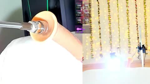 Kitty online show from December 21, 2025, 10:11 am