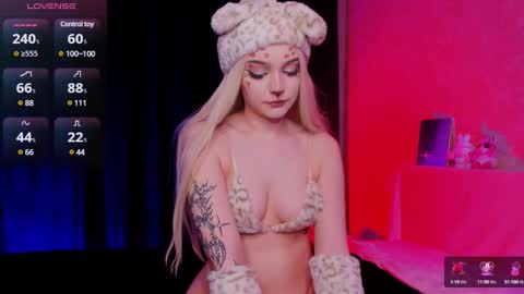 Snapshot of kitty_bang chatting on December 18, 2024, 7:47 am kitty_bang online show from December 18, 2024, 7:47 am