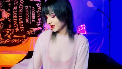 Snapshot of kitty_bang chatting on February 14, 2025, 5:51 am kitty_bang online show from February 14, 2025, 5:51 am