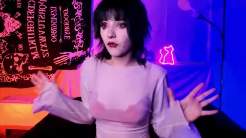 Snapshot of kitty_bang chatting on February 14, 2025, 8:52 am kitty_bang online show from February 14, 2025, 8:52 am