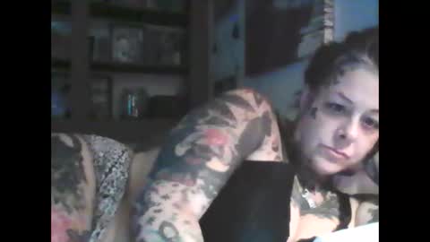 Snapshot of kitty_bang_bang chatting on April 27, 2026, 4:10 am kitty_bang_bang online show from April 27, 2026, 4:10 am