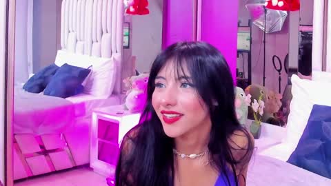 kitty online show from February 4, 2025, 11:38 pm