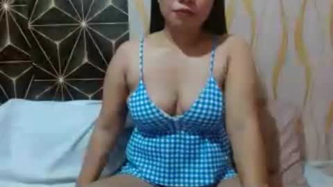 Snapshot of kitty_kheira chatting on June 23, 2026, 8:56 am Kheira online show from June 23, 2026, 8:56 am