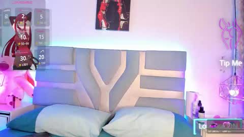 kitty_love01 online show from November 19, 2025, 12:16 pm