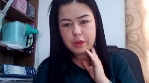 kitty_small69 online show from March 8, 2026, 4:55 pm