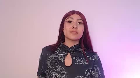 nina martinez online show from November 7, 2025, 10:10 pm