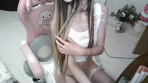 Snapshot of kittybounty chatting on February 15, 2025, 2:04 am KittyBounty online show from February 15, 2025, 2:04 am