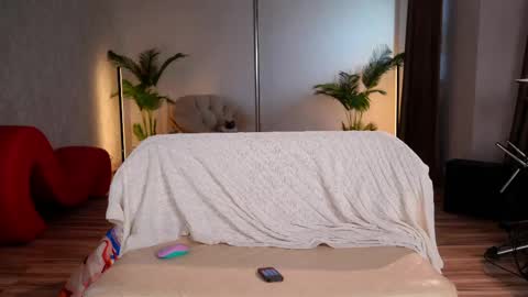 Katya online show from April 21, 2026, 2:51 am