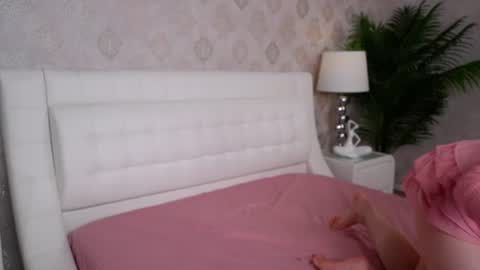 Snapshot of kittycaitlin chatting on June 15, 2026, 8:55 pm Katya online show from June 15, 2026, 8:55 pm