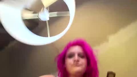 Snapshot of kittycat929709 chatting on January 15, 2025, 7:23 pm Drip maker online show from January 15, 2025, 7:23 pm