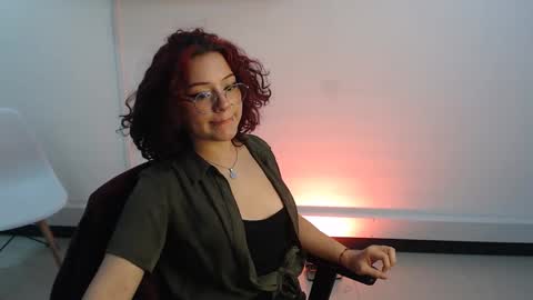 Snapshot of kittycute_cg chatting on December 6, 2024, 8:29 pm Jenn online show from December 6, 2024, 8:29 pm