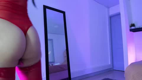 Snapshot of kittycute_cg chatting on December 13, 2024, 8:47 pm Jenn online show from December 13, 2024, 8:47 pm