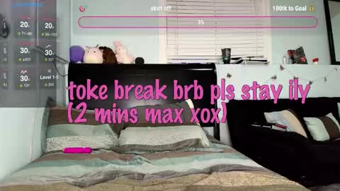 kitty online show from December 1, 2024, 7:58 pm
