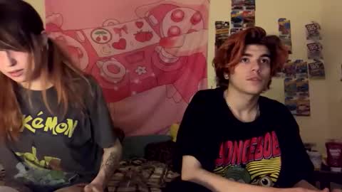 Snapshot of kittyme0ws chatting on December 23, 2025, 6:00 am kitty online show from December 23, 2025, 6:00 am