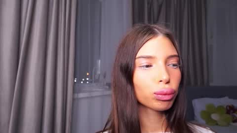 Alice online show from October 22, 2025, 5:13 pm