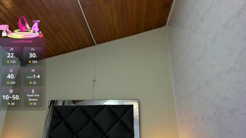 kitty online show from October 28, 2025, 11:47 am