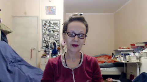 Snapshot of kiuminberry chatting on January 2, 2025, 4:13 pm KiuminBerry online show from January 2, 2025, 4:13 pm