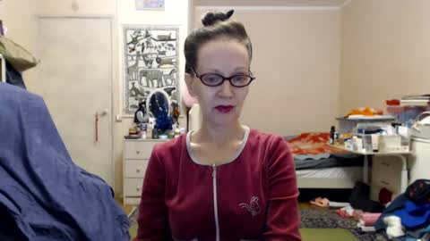 Snapshot of kiuminberry chatting on January 3, 2025, 3:01 pm KiuminBerry online show from January 3, 2025, 3:01 pm