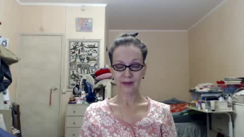 Snapshot of kiuminberry chatting on January 22, 2025, 12:17 pm KiuminBerry online show from January 22, 2025, 12:17 pm