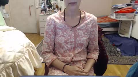 Snapshot of kiuminberry chatting on October 25, 2025, 9:50 am KiuminBerry online show from October 25, 2025, 9:50 am