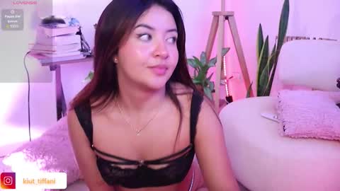 Snapshot of kiut_tiffanii chatting on February 9, 2026, 5:55 am Tiffanii online show from February 9, 2026, 5:55 am