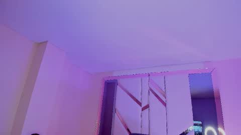 Kiwi online show from November 24, 2025, 2:06 pm