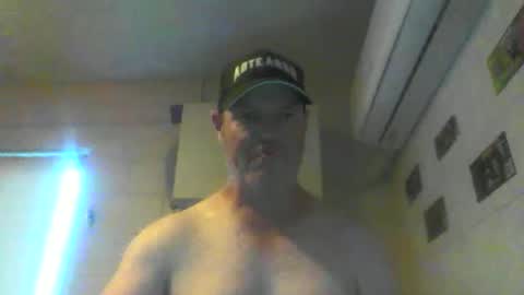 Snapshot of kiwiguy19773 chatting on December 2, 2024, 5:48 am kiwiguy19773 online show from December 2, 2024, 5:48 am