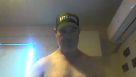 Snapshot of kiwiguy19773 chatting on January 16, 2025, 6:14 am kiwiguy19773 online show from January 16, 2025, 6:14 am
