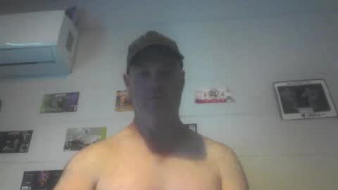 kiwiguy19773 online show from November 30, 2025, 11:53 pm