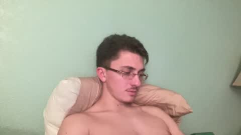 kj_lindo online show from December 8, 2024, 4:46 am