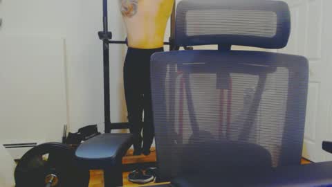 kjei189009 online show from March 12, 2025, 1:14 am