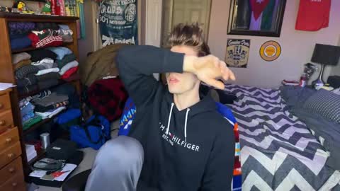 Kyle online show from March 7, 2025, 2:01 pm