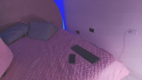 Kkira  online show from April 1, 2026, 11:55 am