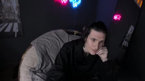 Snapshot of klaude_jam chatting on April 12, 2026, 4:01 pm Klaude Jam online show from April 12, 2026, 4:01 pm