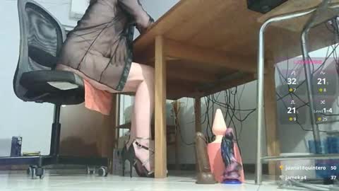 Klaudia online show from October 22, 2025, 5:41 am