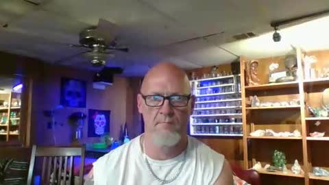 MrKleeen online show from April 2, 2026, 11:24 pm