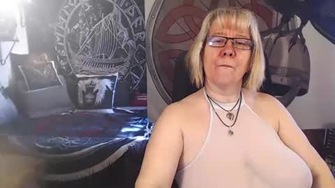 Michelle online show from March 5, 2025, 12:44 pm