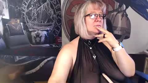 Michelle online show from September 12, 2025, 7:08 am