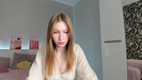 Trina online show from November 26, 2025, 2:01 am