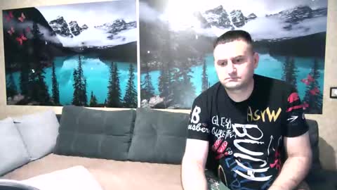 Kleosnow online show from September 27, 2025, 8:41 am