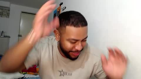 kleyton online show from October 8, 2025, 1:58 am