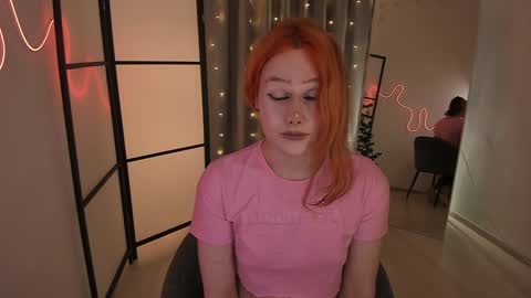 Klin online show from December 12, 2024, 9:37 pm