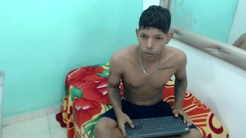 Snapshot of kloe_matias chatting on October 3, 2025, 1:41 pm kloe matias online show from October 3, 2025, 1:41 pm