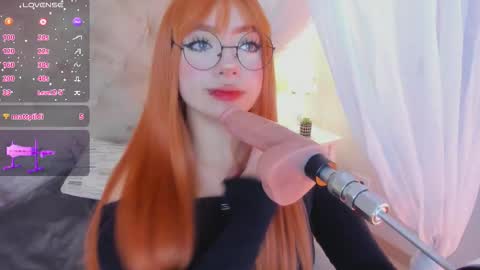 Kloe online show from October 25, 2025, 11:43 pm