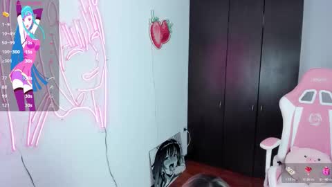 Snapshot of kloeking_ chatting on September 23, 2025, 1:19 am kloe online show from September 23, 2025, 1:19 am