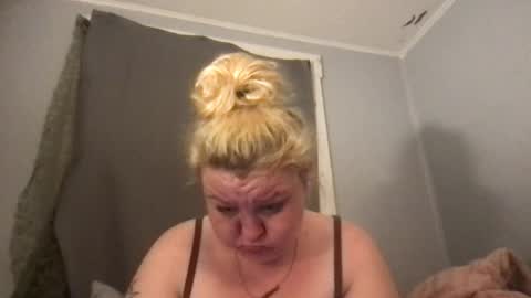 kmarie1196 online show from July 31, 2026, 8:03 am